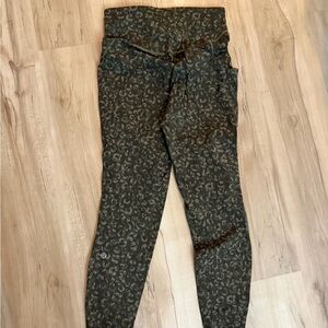 Lululemon Athletica Camouflage Leggings - Green